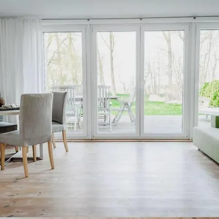 بيت للعطل Haus Mit Wasserblick