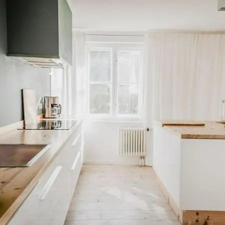 Haus Mit Wasserblick Altenpleen
